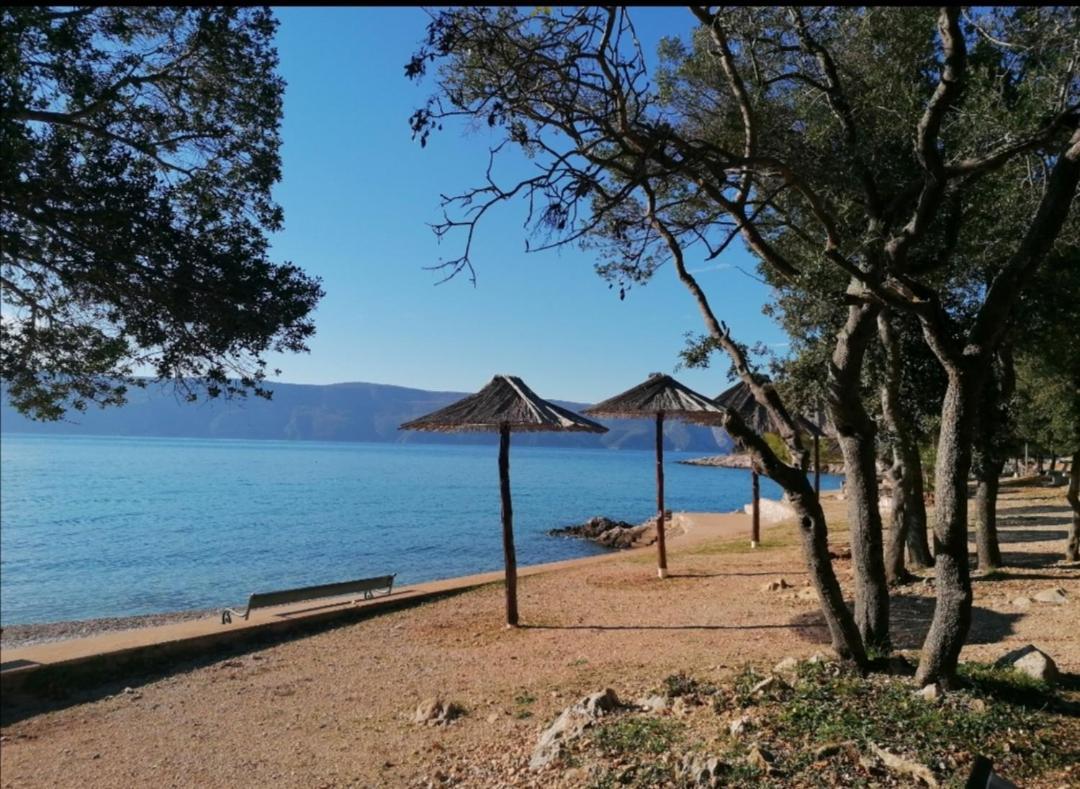 Apartments Vesna Pinezići Εξωτερικό φωτογραφία